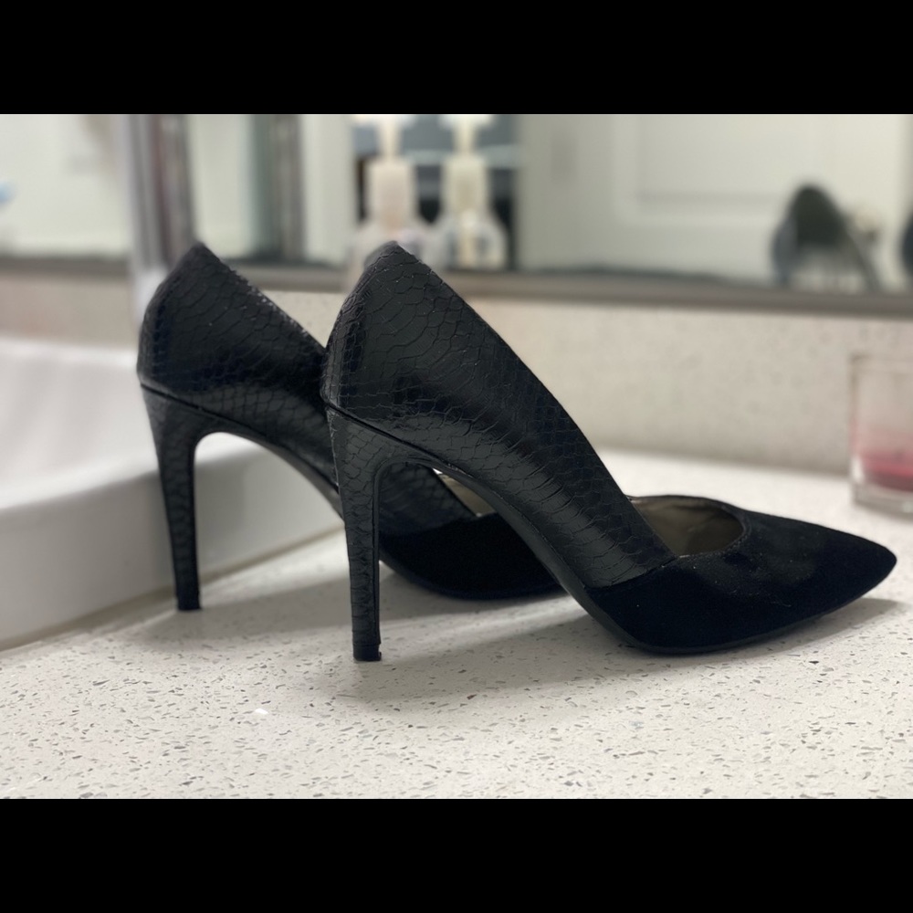 Worthington (JCPenney) Black Pointy Heels 7.5 Size